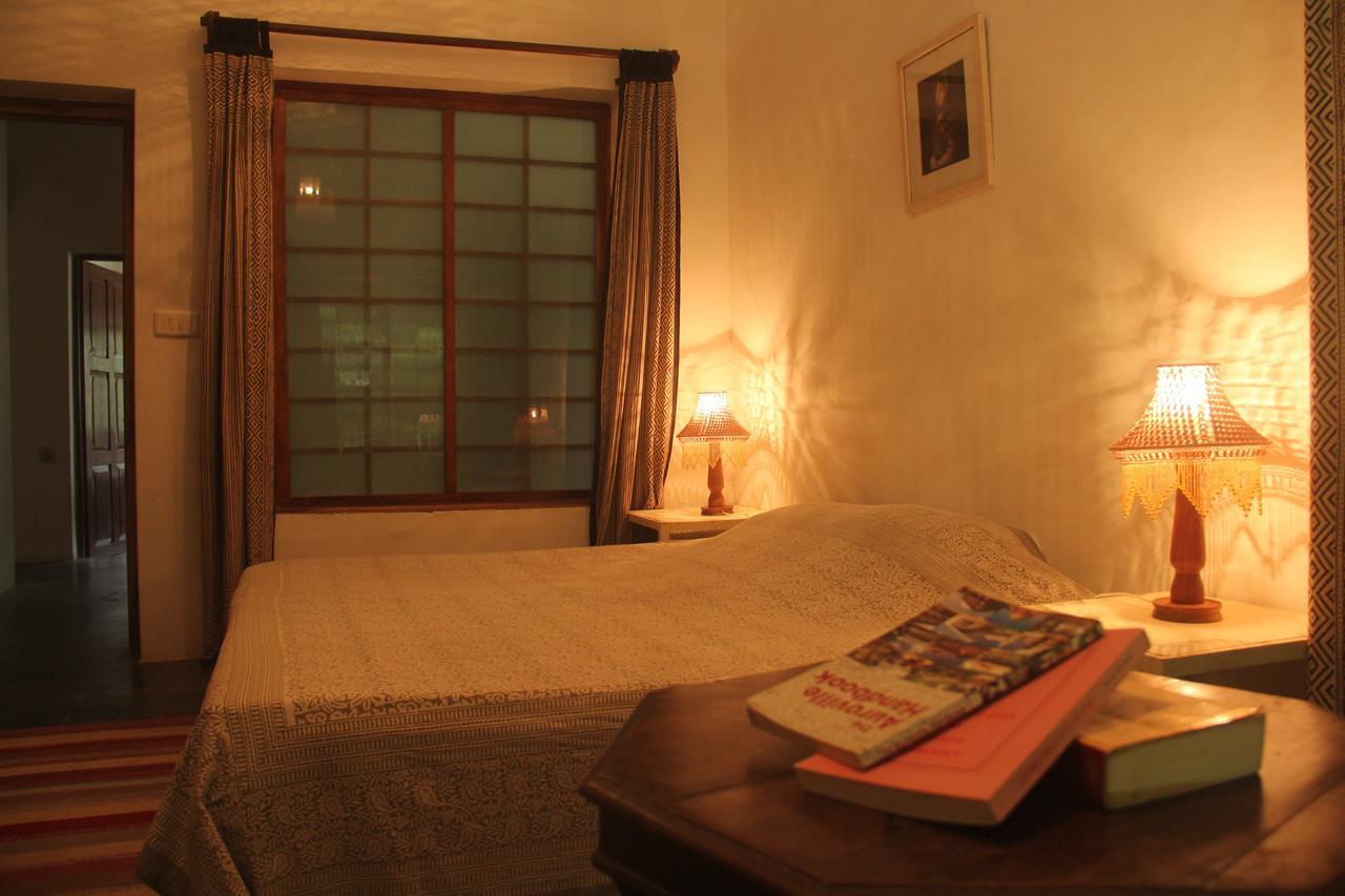 Isai Ambalam Guest House Pondicherry Exterior foto