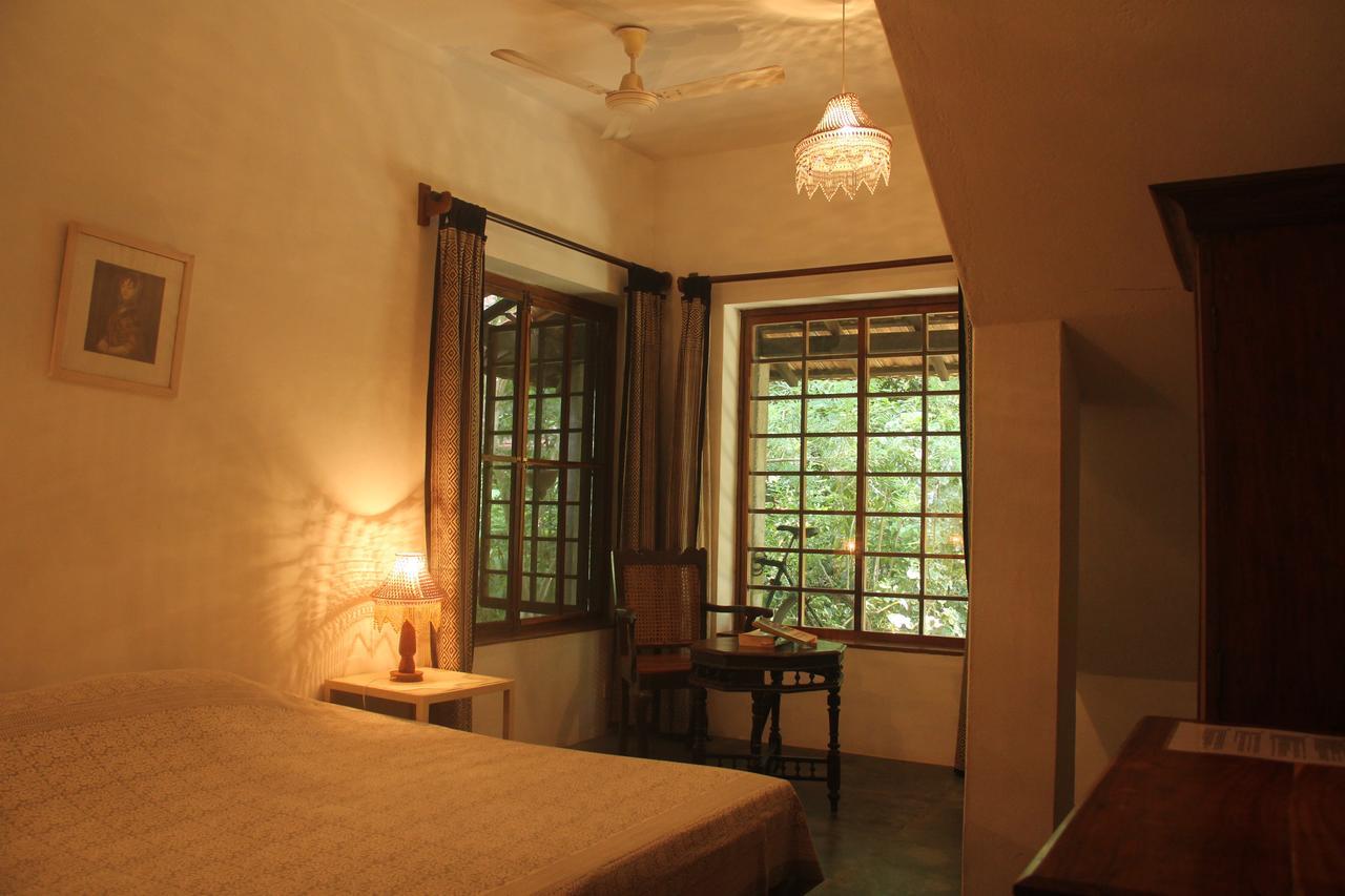 Isai Ambalam Guest House Pondicherry Exterior foto