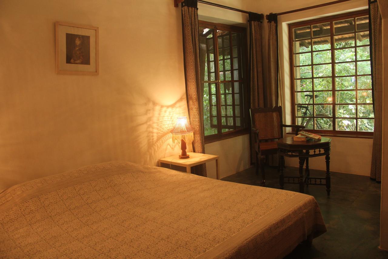 Isai Ambalam Guest House Pondicherry Exterior foto