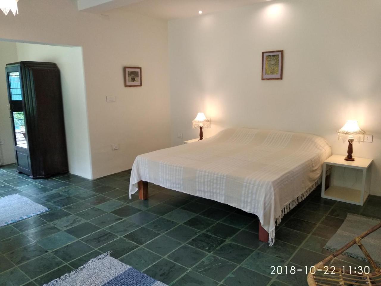 Isai Ambalam Guest House Pondicherry Exterior foto