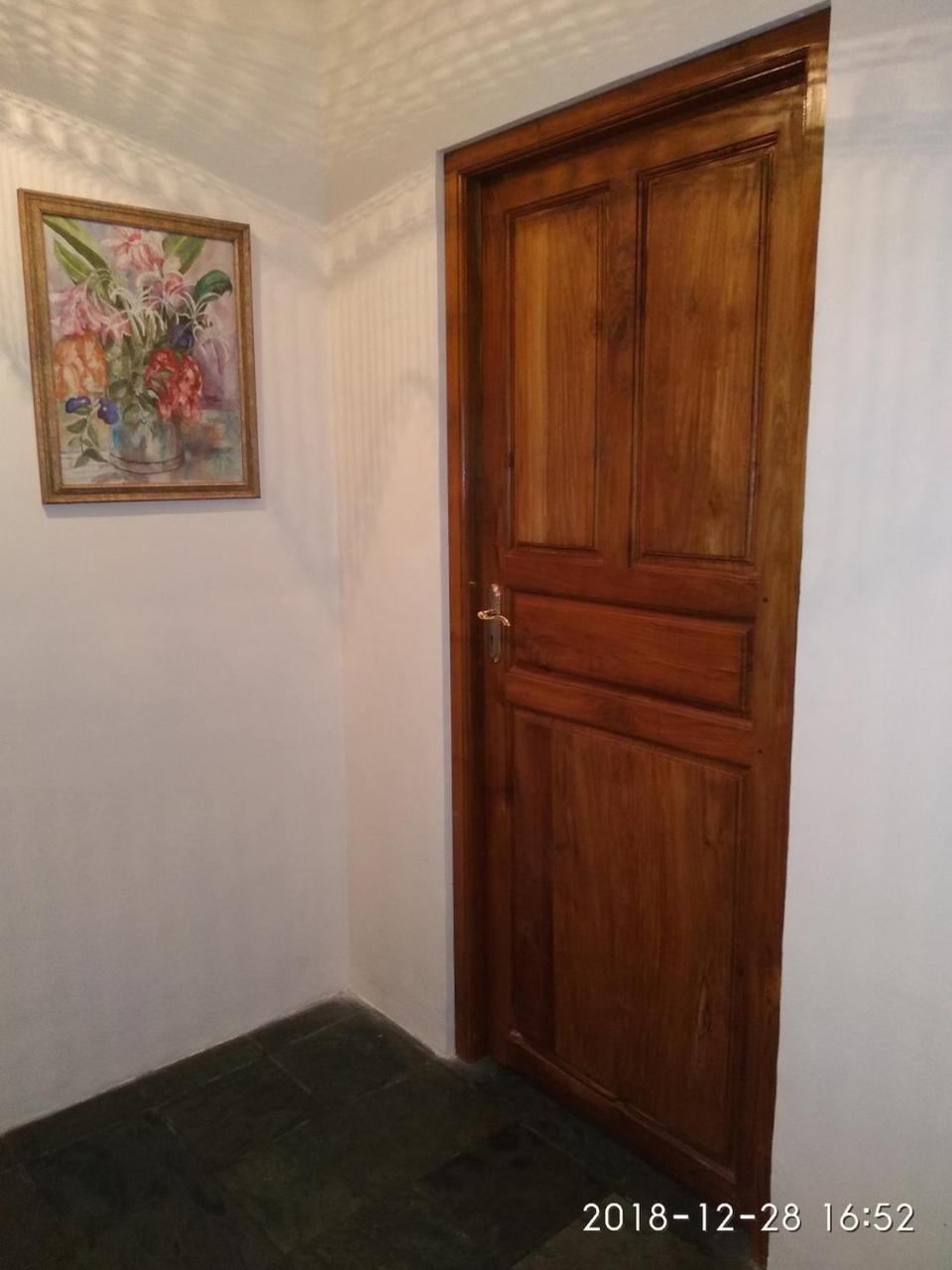 Isai Ambalam Guest House Pondicherry Exterior foto