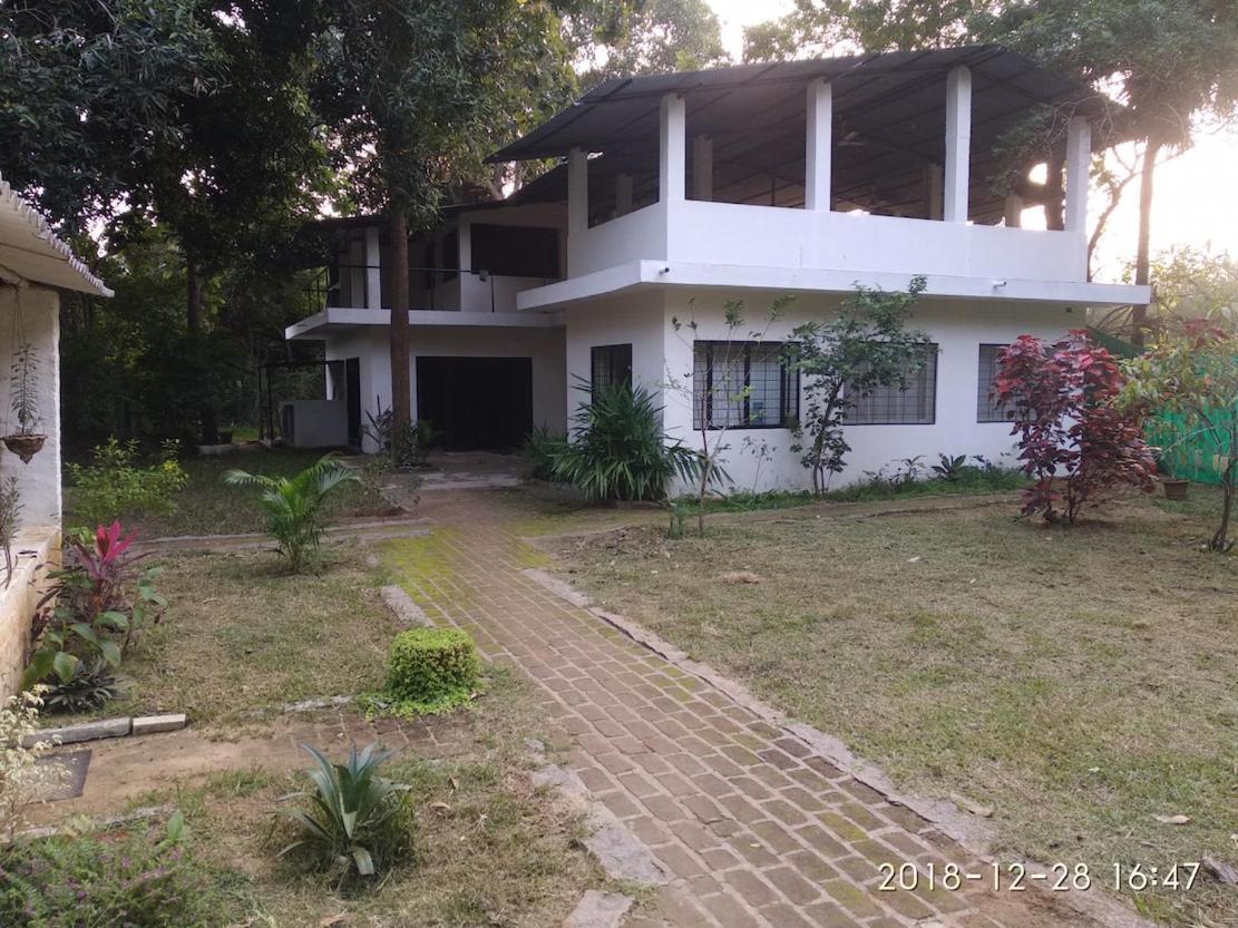Isai Ambalam Guest House Pondicherry Exterior foto
